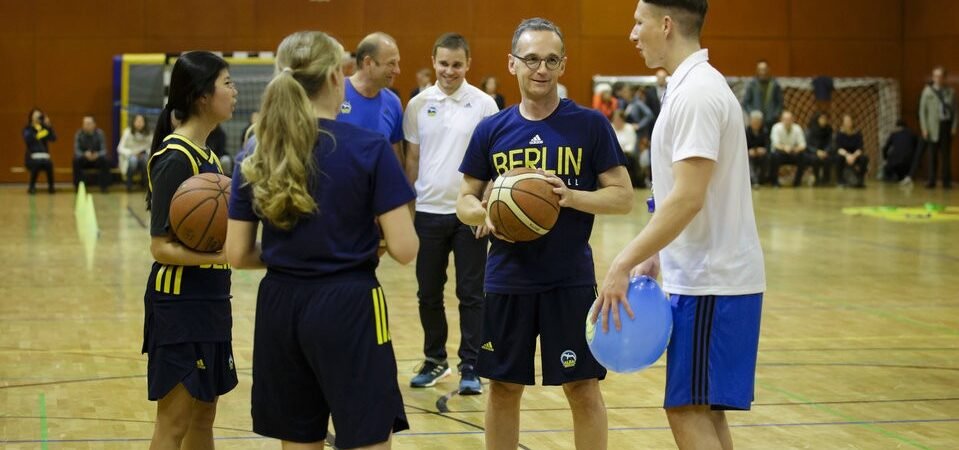 Als Heiko Maas an der DSP zum Basketball griff